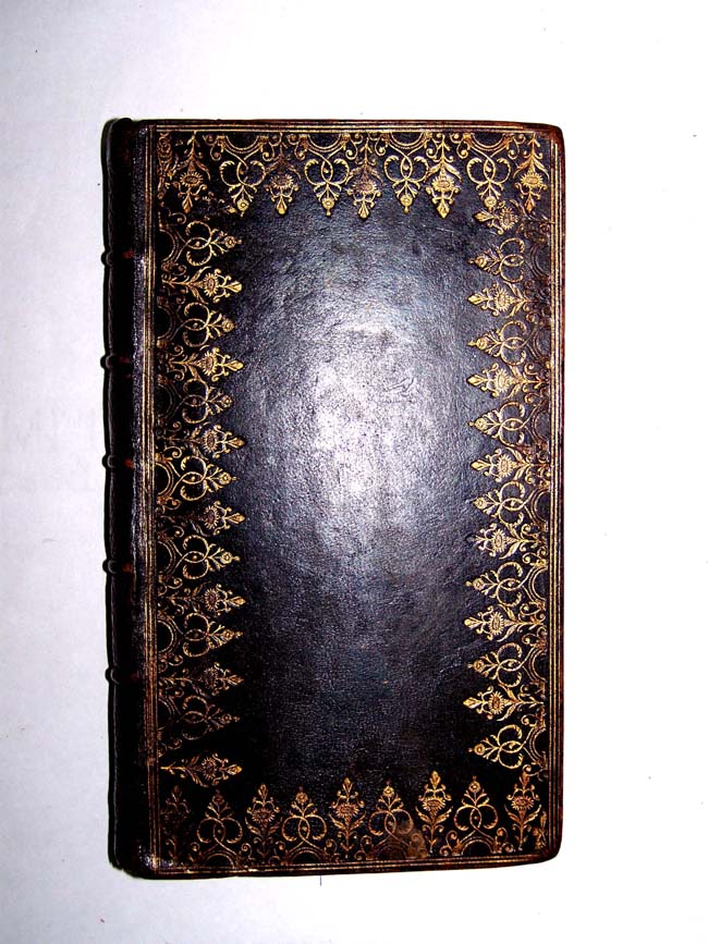 An 18th century BOOK OF COMMON PRAYER published in Edinburgh in 1761. — image 2